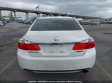 Honda Accord Touring 1HGCR2F90EA810154 снимка
