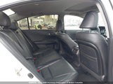 Honda Accord Touring 1HGCR2F90EA810154 снимка