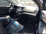 Hyundai Tucson Luxury KM8J3CA47GU168084 снимка