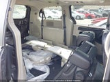 Chrysler Town & Country Limited Platinum 2C4RC1GG2GR302736 fotografie