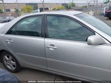 Toyota Camry 4T1BE32K65U057969 снимка