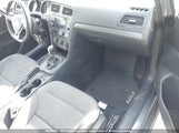 Volkswagen Golf 3VWD17AU7JM760043 снимка