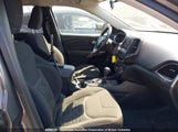 Jeep Cherokee Latitude 1C4PJLCB1KD216221 снимка