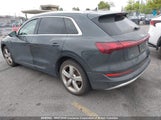 Audi E-Tron Prestige WA1VAAGE1KB012914 снимка