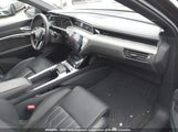 Audi E-Tron Prestige WA1VAAGE1KB012914 снимка