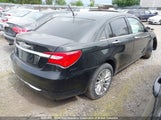Chrysler 200 Limited 1C3CCBCG7CN266569 fotografie