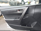 Toyota Corolla Le 2T1BURHE8EC124189 photo