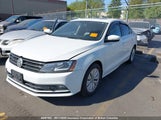 Volkswagen Jetta 3VWLA7AJXFM240010 снимка