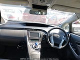 Toyota Prius ZVW305206344 снимка