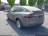 Tesla Model X Awd/Standard Range 5YJXCDE26GF026590 снимка