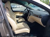 Tesla Model X Awd/Standard Range 5YJXCDE26GF026590 fotografie