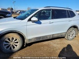 Volkswagen Tiguan S 3VV0B7AX8JM104461 photo