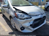 Toyota Prius JTDKDTB37G1122560 снимка
