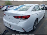 Hyundai Sonata Gl 5NPE24AF3JH618038 снимка