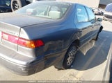 Toyota Camry Ce/Le/Xle 4T1BG22K0VU106149 fotografie