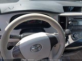 Toyota Sienna 5TDZK3DC9DS281659 снимка