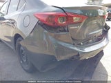 Mazda 3 Grand Touring JM1BM1W35E1197415 fotografie