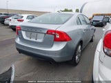 Volvo S60 YV1902FH3D2171619 снимка