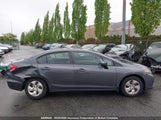 Honda Civic 2HGFB2F44FH037813 снимка