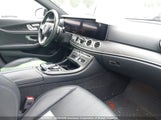 Mercedes-Benz E 300 4Matic WDDZF4KB2JA413616 снимка
