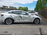 Tesla Model 3 5YJ3E1EA1LF794518 fotografie