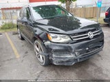 Volkswagen Touareg Tdi WVGDP9BP0ED010583 photo