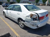 Honda Accord Hybrid JHMCN36415C000586 photo