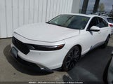 Honda Accord Touring Hybrid 1HGCY2F86SA800492 fotografie