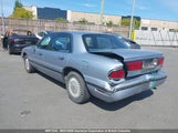 Buick Lesabre Custom 1G4HP52K6VH530620 fotografie