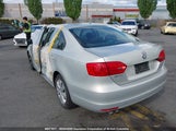 Volkswagen Jetta 3VW2K7AJ6CM327729 fotografie