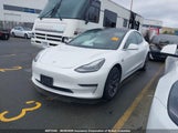 Tesla Model 3 Long Range/Mid Range/Standard Range/Standard Range Plus 5YJ3E1EA7KF419165 снимка