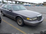 Lincoln Town Car Executive 1LNLM81W7SY744102 fotografie