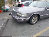 Lincoln Town Car Executive 1LNLM81W7SY744102 fotografie