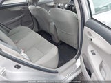 Toyota Corolla S/Le 2T1BU4EE2CC880511 снимка