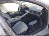 Hyundai Elantra Limited KMHLN4AJ8NU017377 photo