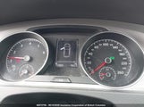 Volkswagen Golf 3VW217AU8HM051686 снимка