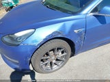 Tesla Model 3 5YJ3E1EA6KF426611 fotografie