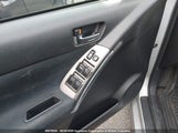 Toyota Corolla Matrix Xr 2T1KR32E07C663562 photo