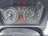 BMW 323 I WBAPG7C54BA935882 снимка