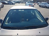 Toyota Corolla Ve/Ce/Le 2T1BR12E7XC748791 photo