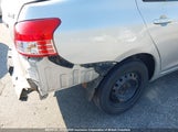 Toyota Yaris JTDBT923271072852 photo
