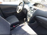 Toyota Yaris JTDBT923271072852 photo