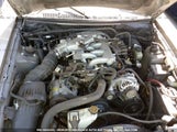 Ford Mustang Deluxe/Premium 1FAFP44461F214537 снимка