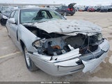 Lincoln Town Car Executive 1LNHM81W3YY876725 снимка