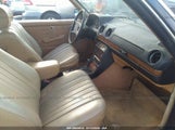 MERCEDES-BENZ 300 CDT WDBAB53A7CB000357 снимка