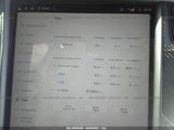 Tesla Model X 75D/P100D/100D 5YJXCBE22JF103550 fotografie