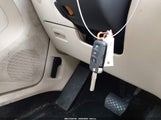 VOLKSWAGEN TIGUAN 2.0T WOLFSBURG EDITION WVGRV7AX0HW502041 снимка