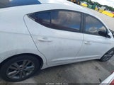 Hyundai Elantra Se 5NPD74LF7HH143451 снимка