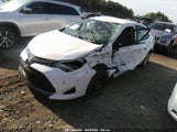 Toyota Corolla Le 2T1BURHE5JC063104 снимка