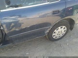 Toyota Camry Le JT2SK12E8S0323032 снимка